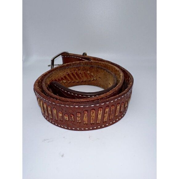 Brown Leather Belt With Beautiful Weaving Detail  Size Small - Picture 3 of 8